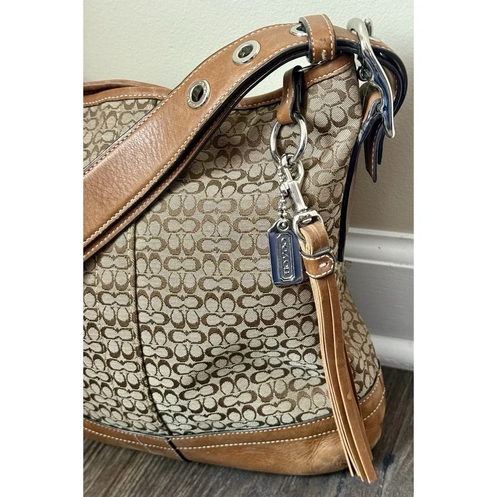 Vintage 2000s Y2K Coach Signature C Jacquard Purse Hobo Bag Old Money Clean Girl